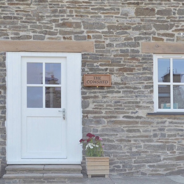 1 bedroom accommodation in Neuaddlwyd, near Aberaeron