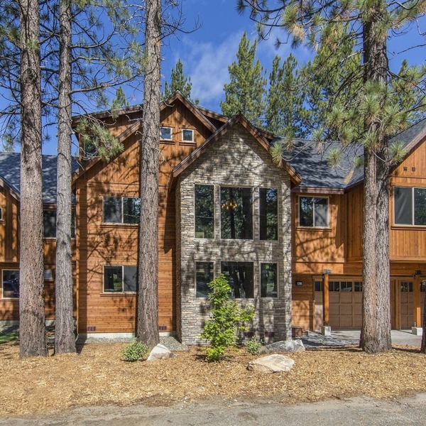 10 bedroom Mountain Luxury Estate -