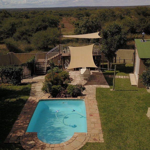 10 sleeper luxury home in the heart of a Big 5 Game Reserve. No loadshedding!