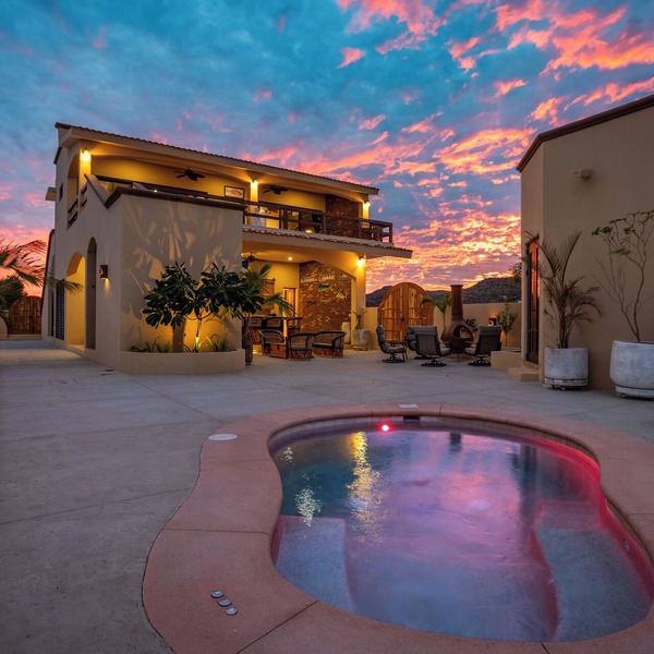 100m from Beach - Perfect retreat to relax. Beachfront community - Private Pool