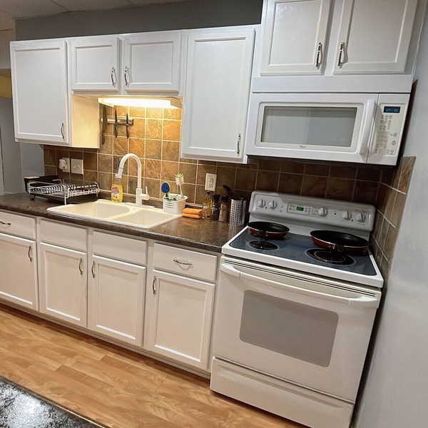 1103#201-Charming 2-bedroom apartment with AC, WiFi in brilliant Dubuque