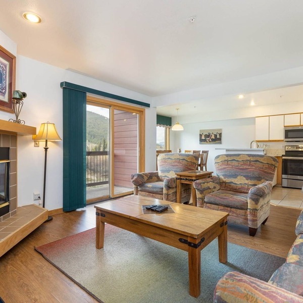 113 Cinnamon Ridge 2 Bedroom Condo by RedAwning