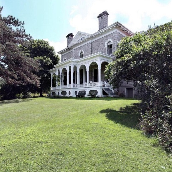 123 Pavilion Ave