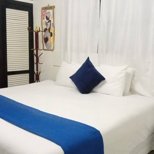 17 Room Ocean Front Villa in the Heart of Bávaro with 24 hour room service.