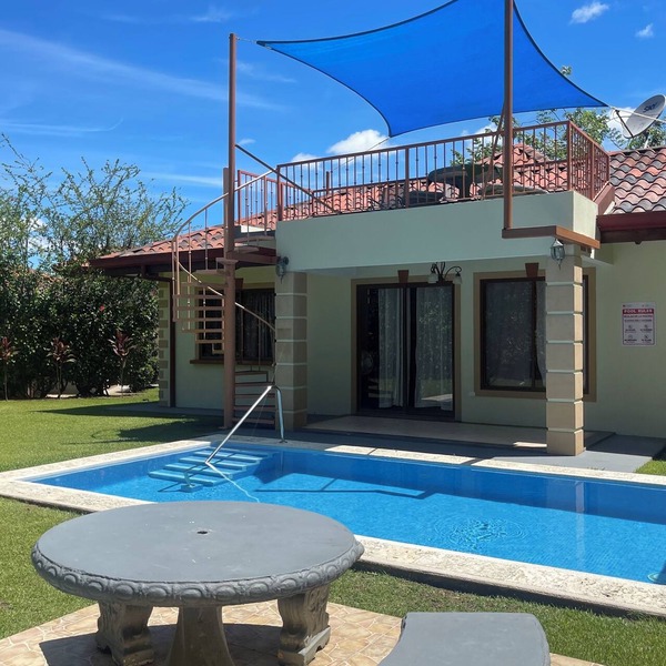 175 MBPS internet, private pool, golf, beaches and Ojochal