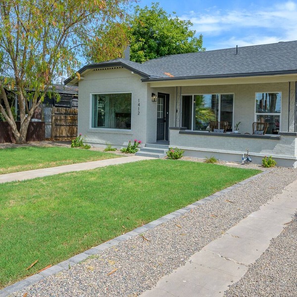 1930's Charming Updated Home By Downtown PHX in Historic Garfield Neighborhood!
