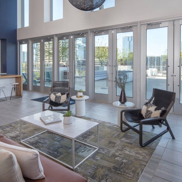 1BD/Austin - Rooftop Pool & Firepit, BBQ!