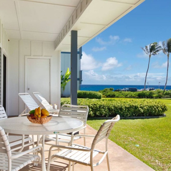 1st Floor 2BR Ocean View Steps to Beach Pool AC Sleeps 6