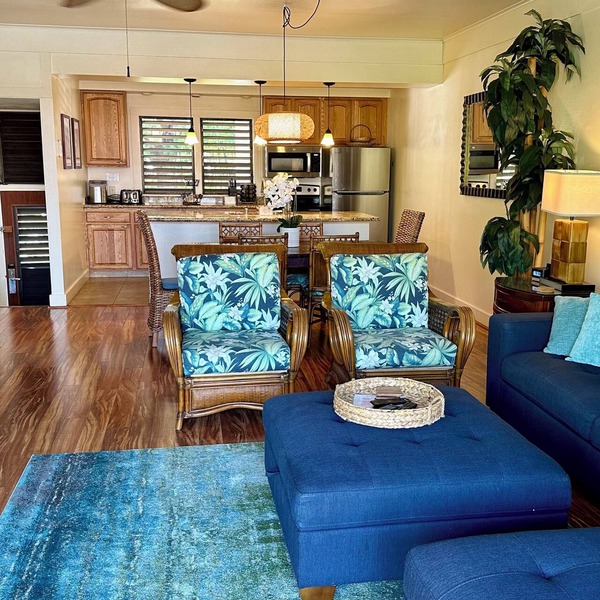 2/2 BEACHFRONT RESORT w AC, Poipu Beach - Kiahuna Garden View Condo, Pool/Gym