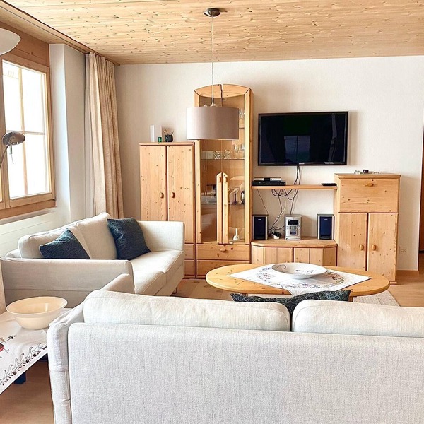 2.5 Zimmer Terrassen Wohnung