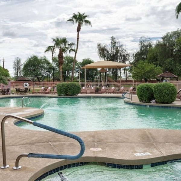 2 BDRM WESTGATE PAINTED MNTN RESORT HEATED POOL HOT TUBS GOLF GREAT LOCATION
