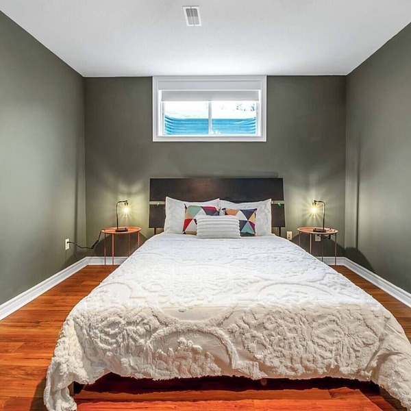 2 Bed 2 Bath in Orleans