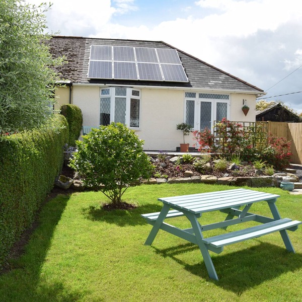 2-Bed Cottage - Sleeps4 - Garden - Bbq