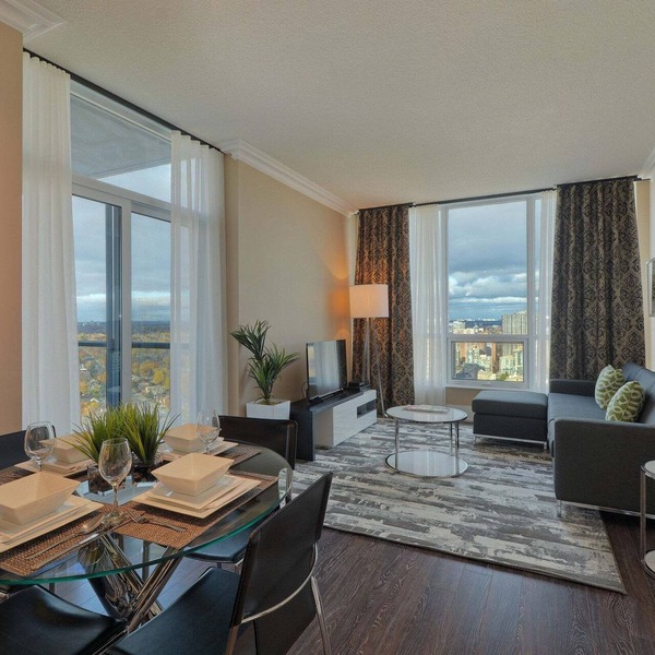 2 Bedroom/2 Bathroom Suite