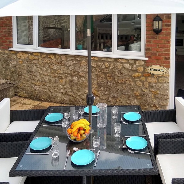 2 bedroom accommodation in Shipton Gorge