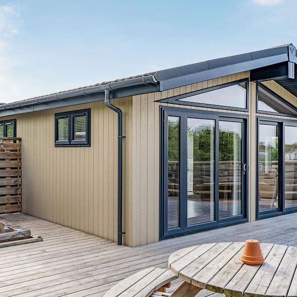 2 bedroom accommodation in Cannington