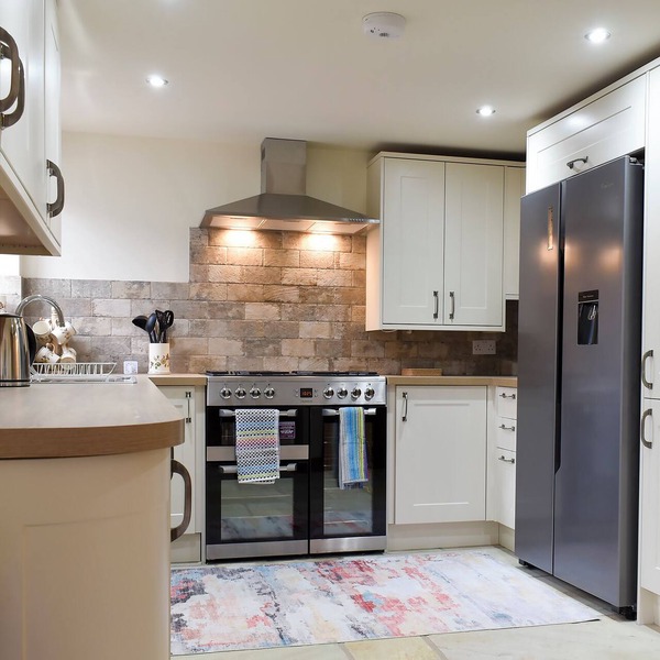 2 bedroom accommodation in Loxely, near Sheffield