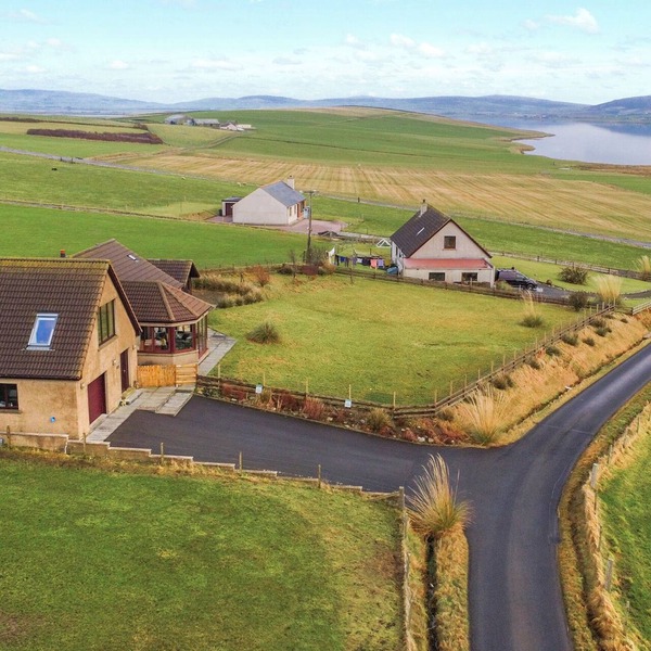 2 bedroom accommodation in Stromness