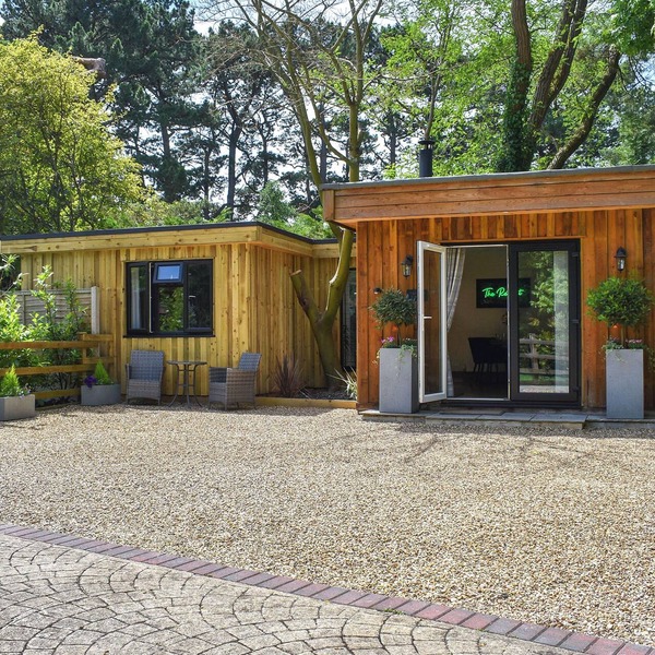 2 bedroom accommodation in Ringwood, near Wimborne