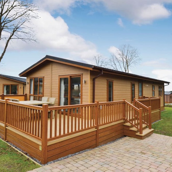 2 bedroom accommodation in Cheddar