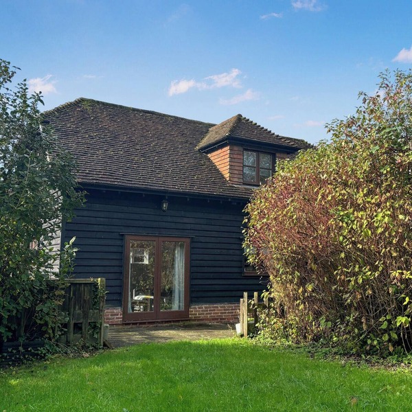 2 bedroom accommodation in Soberton, near Hampshire