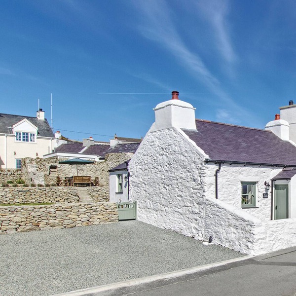 2 bedroom accommodation in Holyhead Mountain, near Trearddur Bay