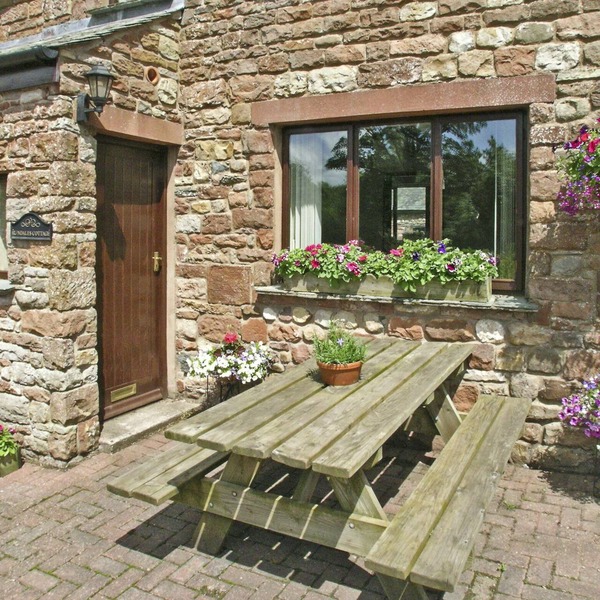 2 bedroom accommodation in Appleby