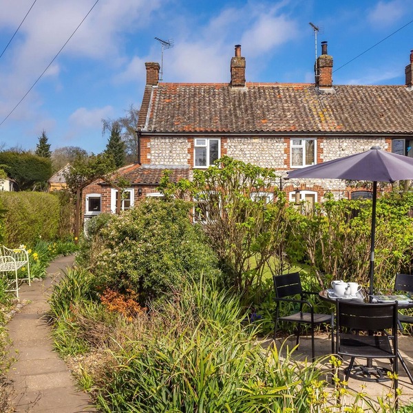 2 bedroom accommodation in Gresham