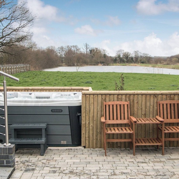 2 bedroom accommodation in Sharpham, near Glastonbury