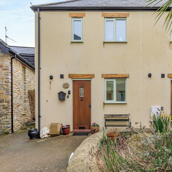 2 bedroom accommodation in Watchet
