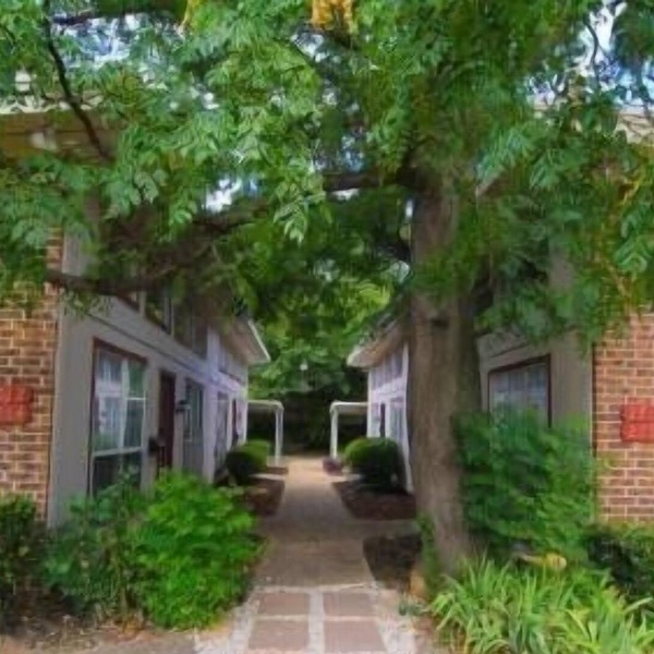 2 Bedroom Duplex triplex 92873 by Houzlet