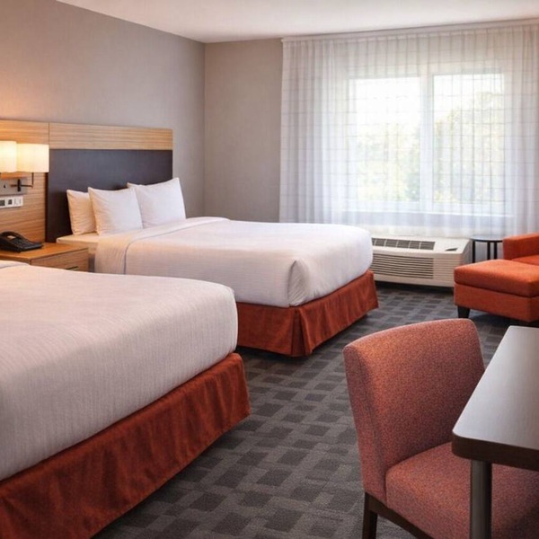 2 Pet-Friendly Studios w/Full Kitchen and Free Breakfast – Ideal for Long Stay
