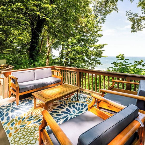 2024 remodeled historic Lake Michigan waterfront Union Pier home with spa.