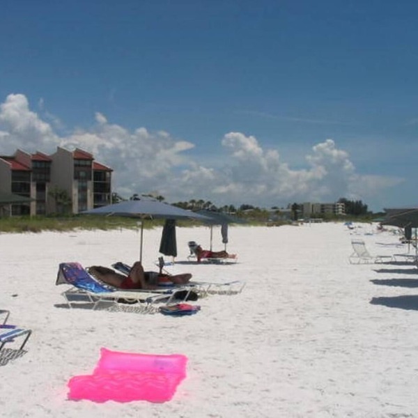 2B/2B Siesta Key Gulf-FRONT Condo-Spectacular Views-private beach-7 night min