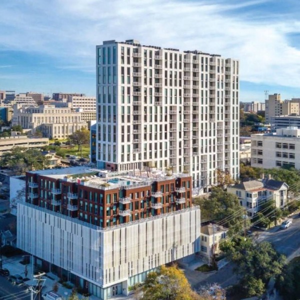 2BD/Austin - Full Kitchen, W/D, Balcony, Fire Pit!