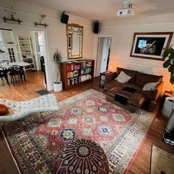 2Bd Bungalow with backyard sauna, by Alberta Arts
