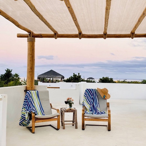 2bed, 2bath - 3 mins drive to Pickleball & Beach