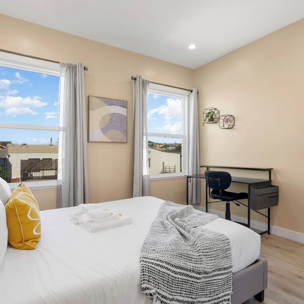 2BR 2BA in Excelsior District w Parking