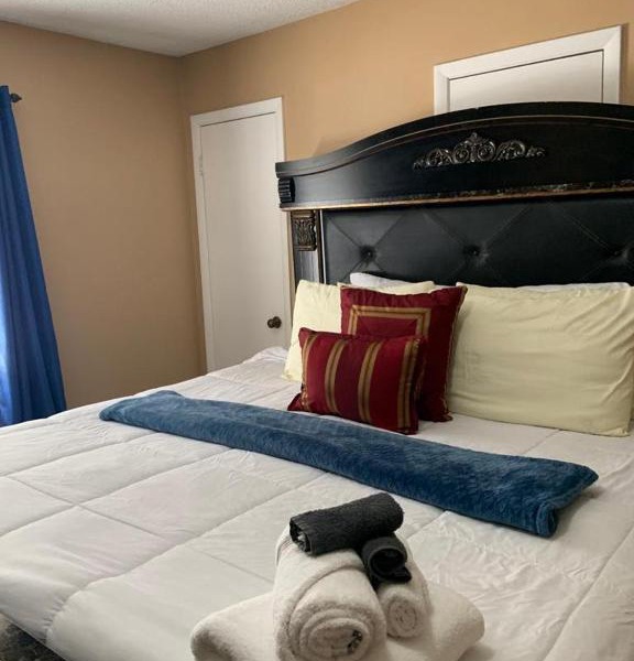 2BRCozyStone Mountain Villa -Mins to Historic Stm Park