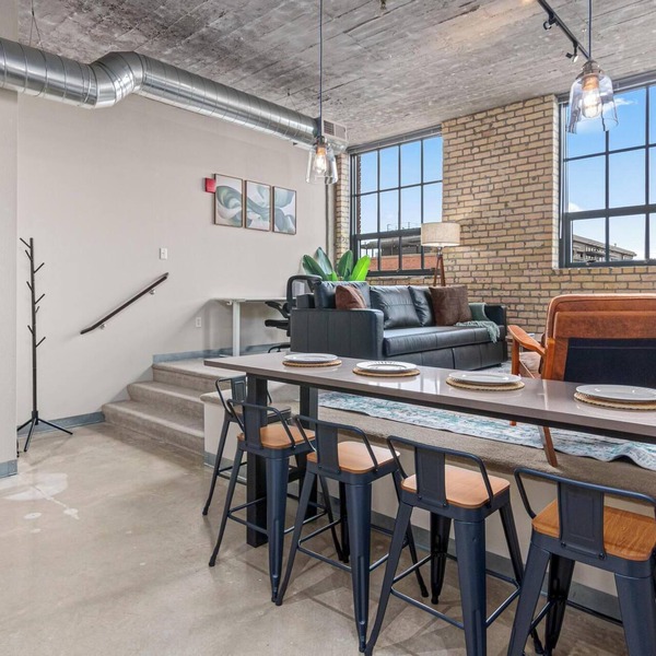 2KBD2BA Steps from Target Center+GYM+KTCHN+LNDRY