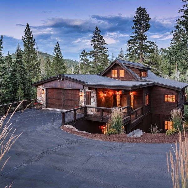 3,700sf 4bed 4.5bath, Mountain Retreat
