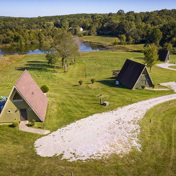 3 A-Frame Cabins w/Hot Tubs Near Wine Trail