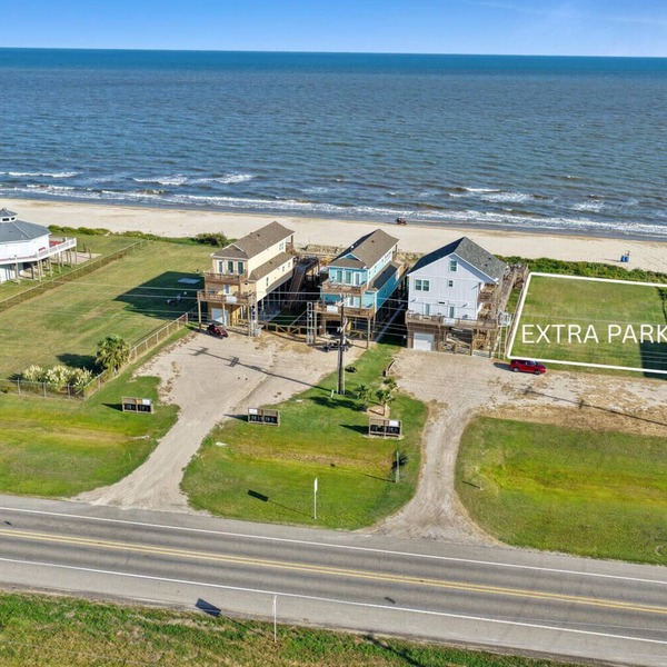 3 Beachfront Homes, 3 Heated Pools, 4 Hot Tubs, 3 Lifts, Pet Friendly, Sleeps 80