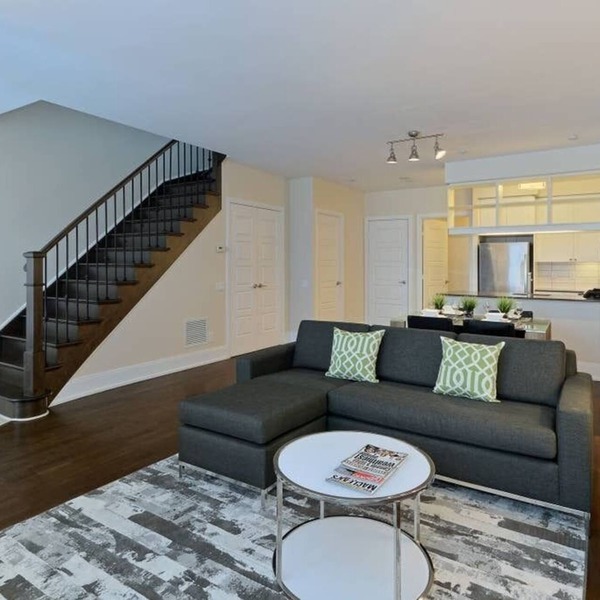 3 Bedroom/2.5 Bathroom Townhouse