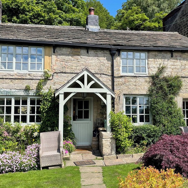 3 bedroom accommodation in Midgehole, Hebden Bridge