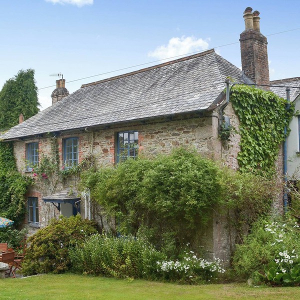 3 bedroom accommodation in Lostwithiel