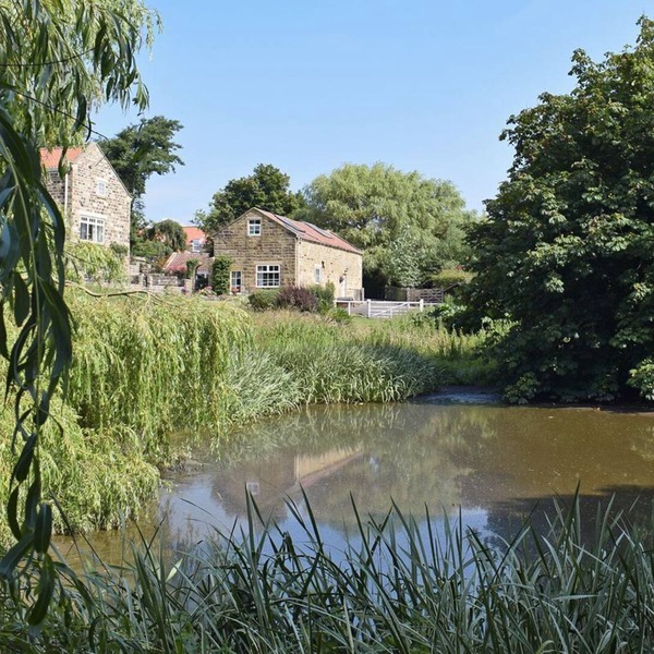 3 bedroom accommodation in Scalby, near Scarborough