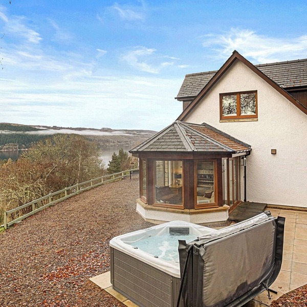 3 bedroom accommodation in Foyers, near Inverness