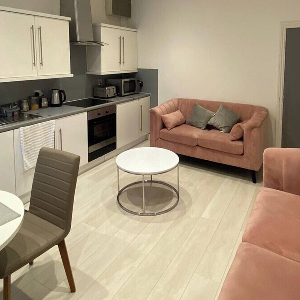 3 bedroom accommodation in Sheffield