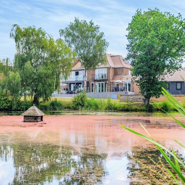 3 bedroom accommodation in Fareham